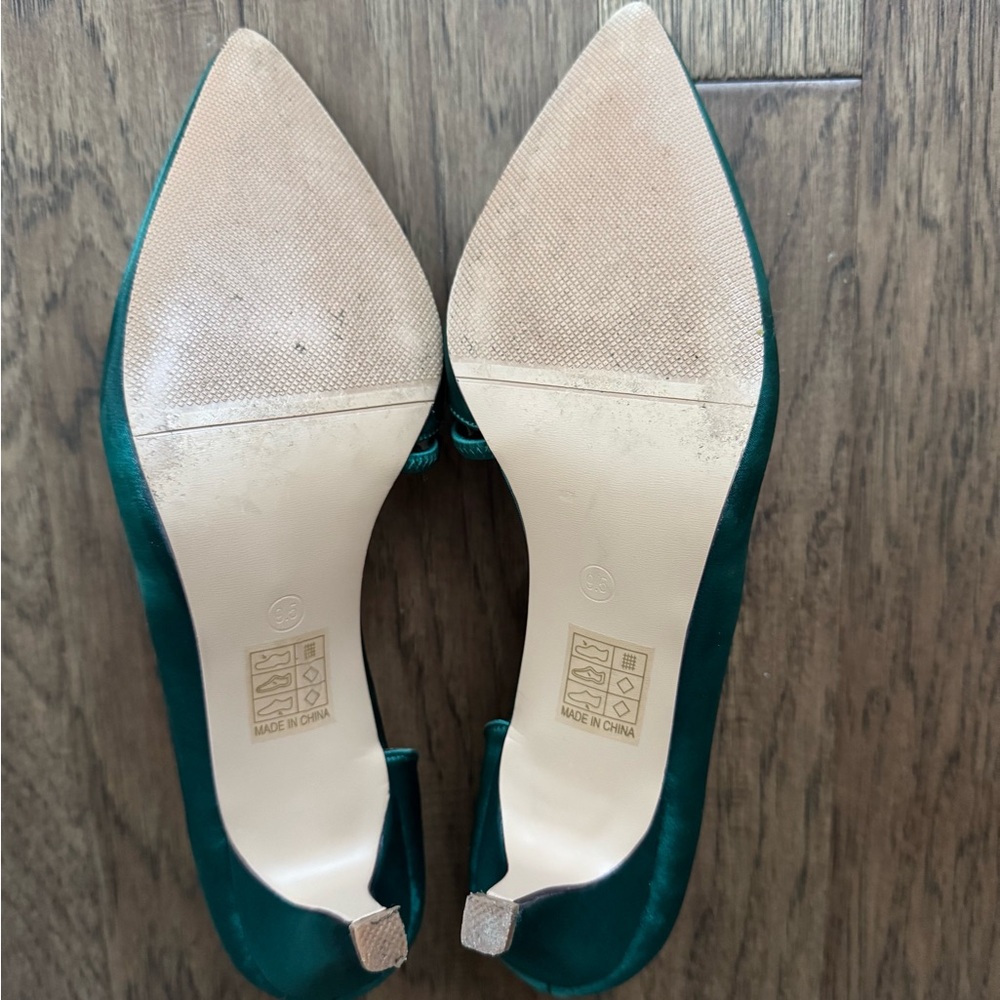Green Heels with dazzle - Picture 4 of 8